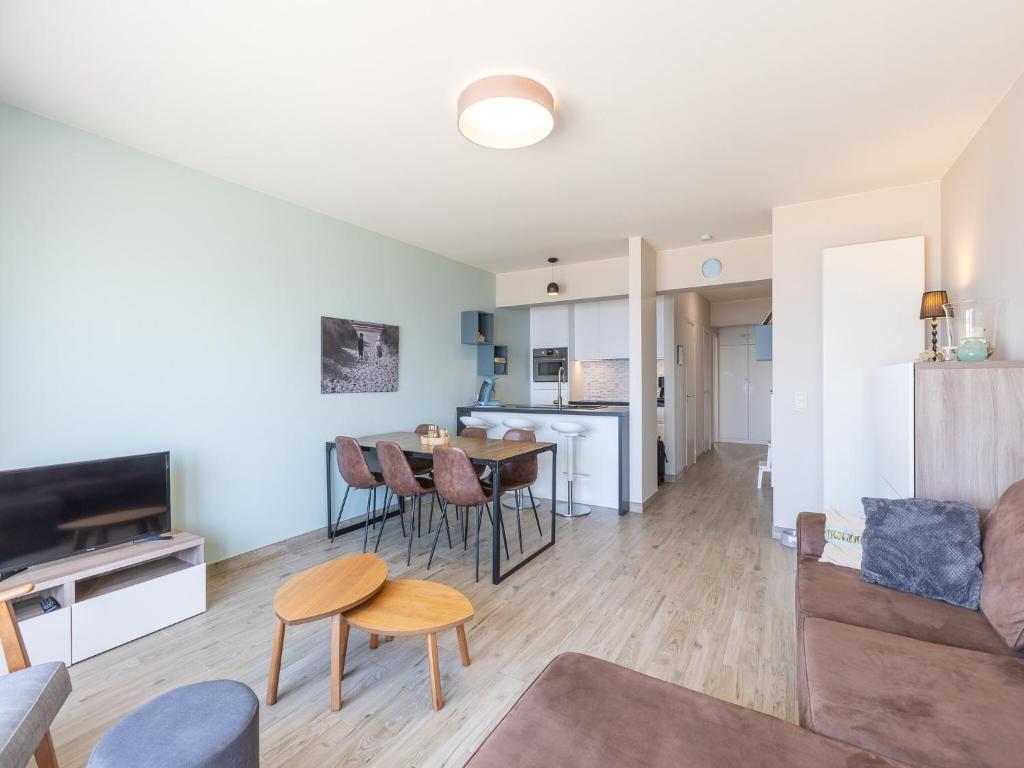 Modern apartment with frontal sea-view photo 4