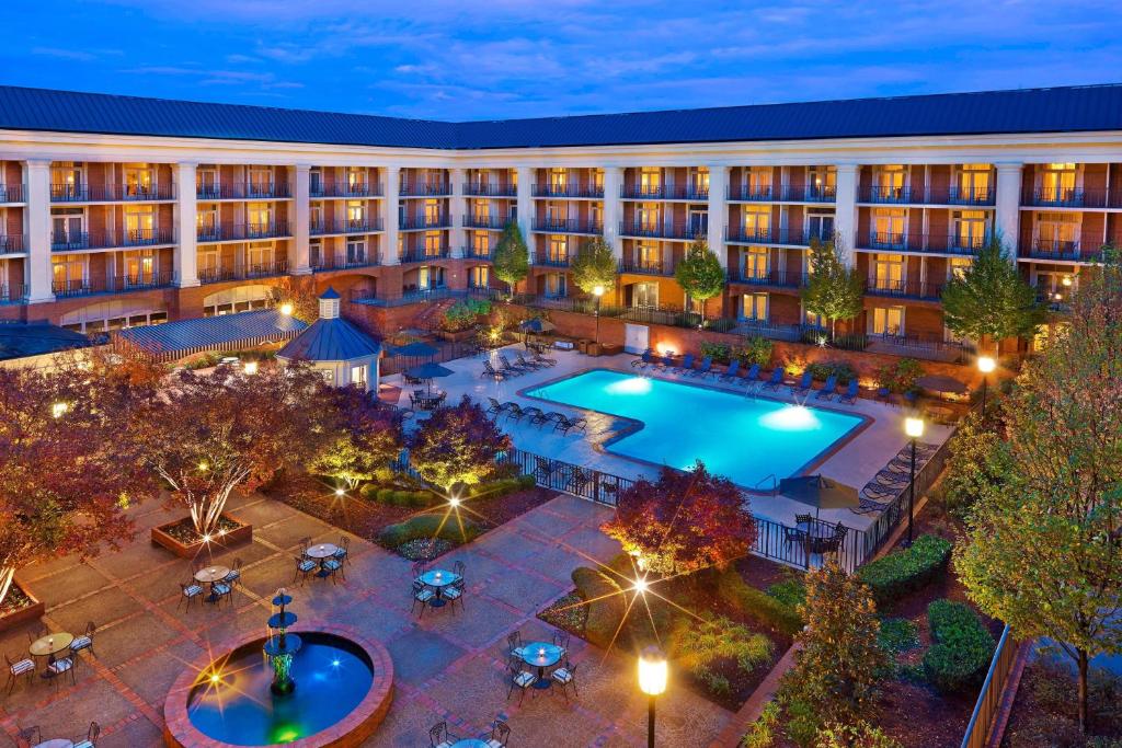 Sheraton Music City Nashville Airport image