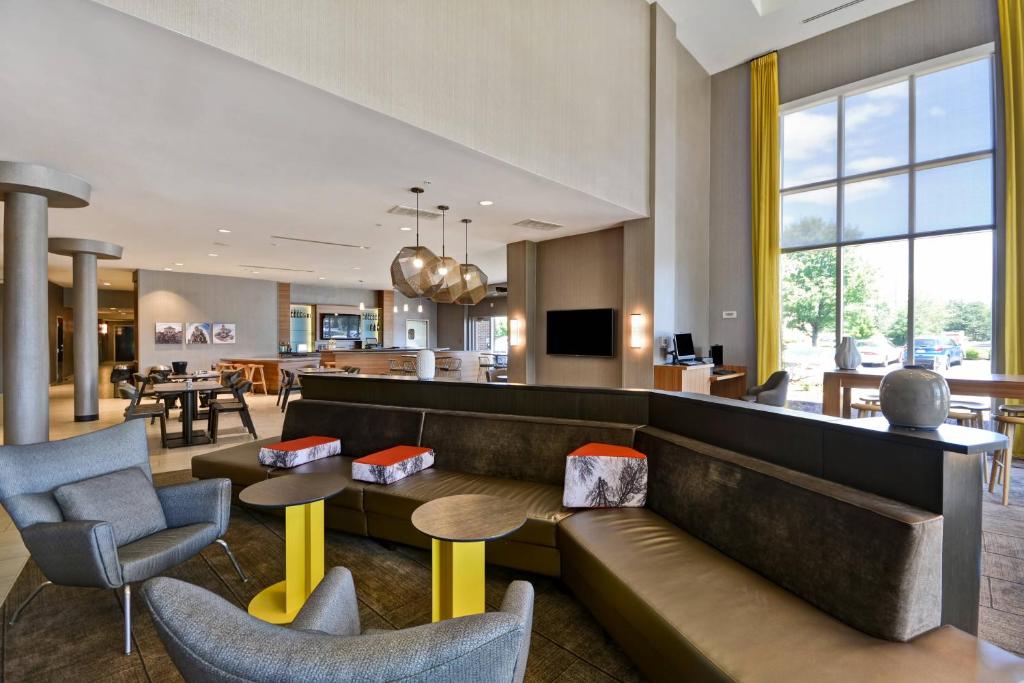 SpringHill Suites by Marriott Indianapolis Airport/Plainfield image