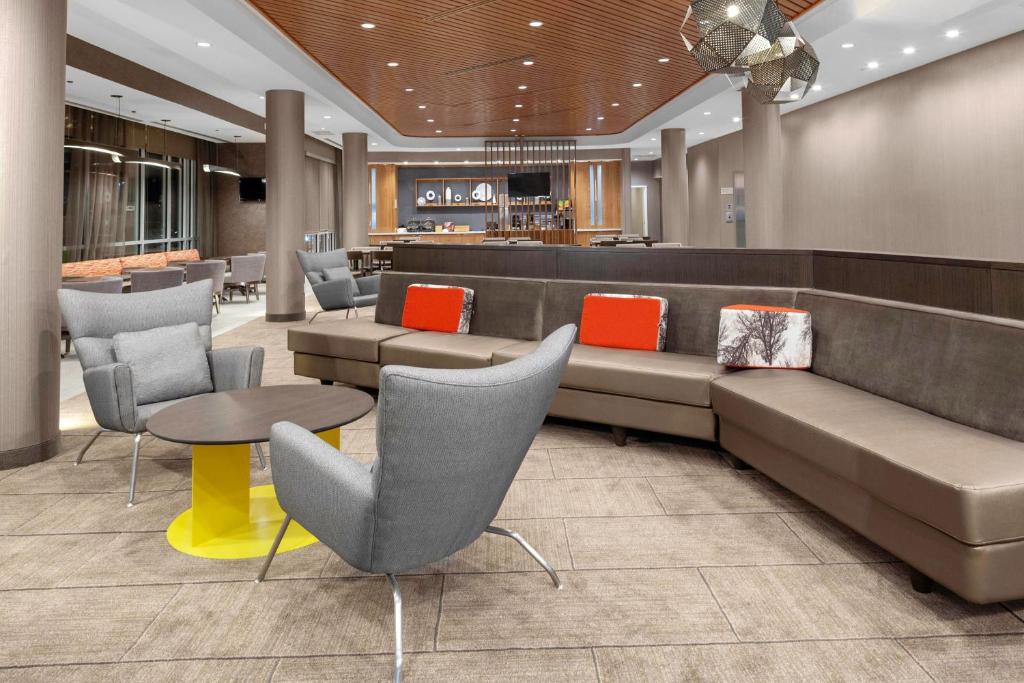SpringHill Suites by Marriott Denver Tech Center image