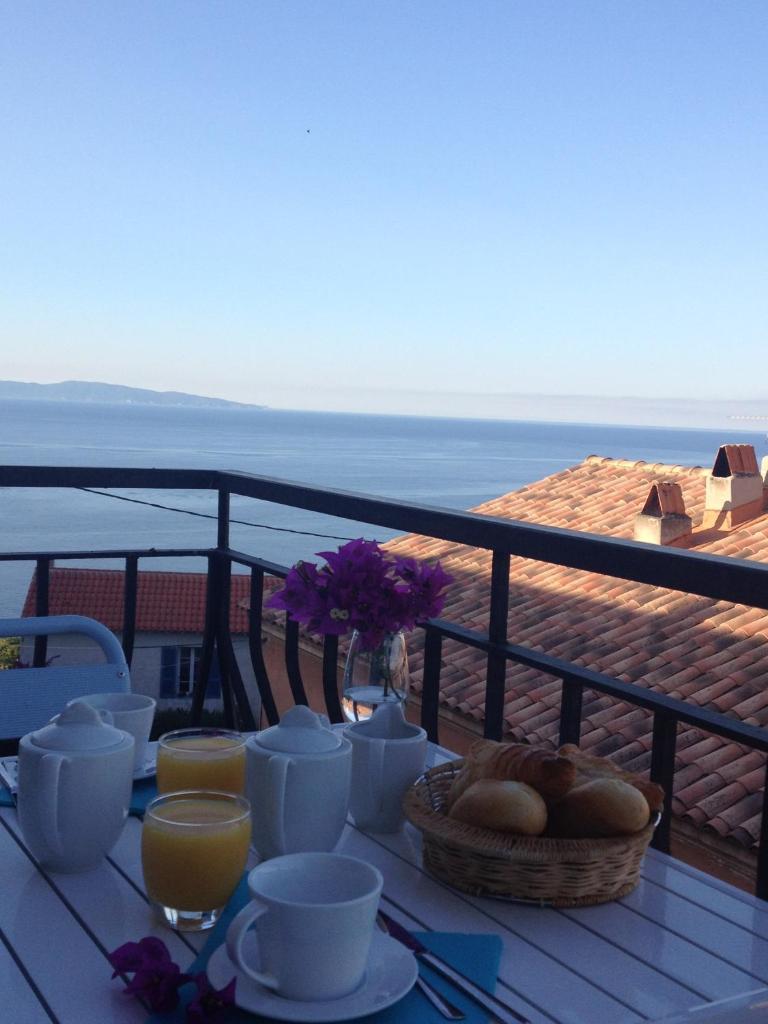 Hotel Cyrnos photo 2