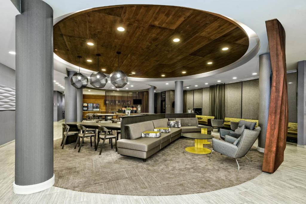 SpringHill Suites by Marriott San Antonio Airport image