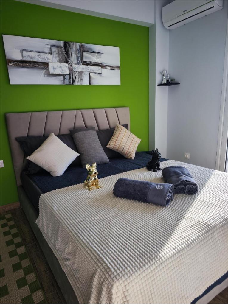 Glyfada Center Front Seaview Studio A - Tap to explore photos