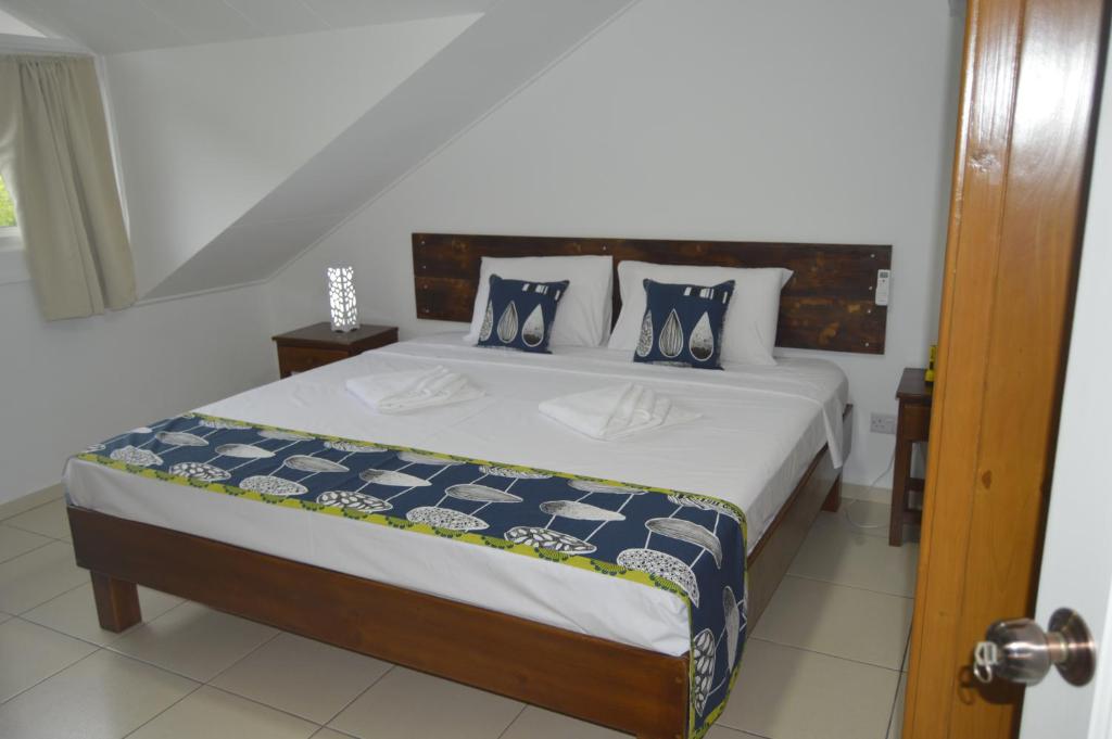 Chez Payet Airport Guesthouse photo 2