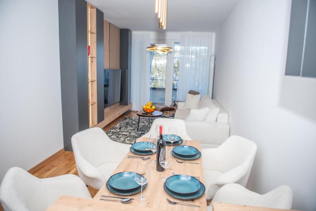 Royal Premium by Vucko Jahorina Serviced Apartments photo 3