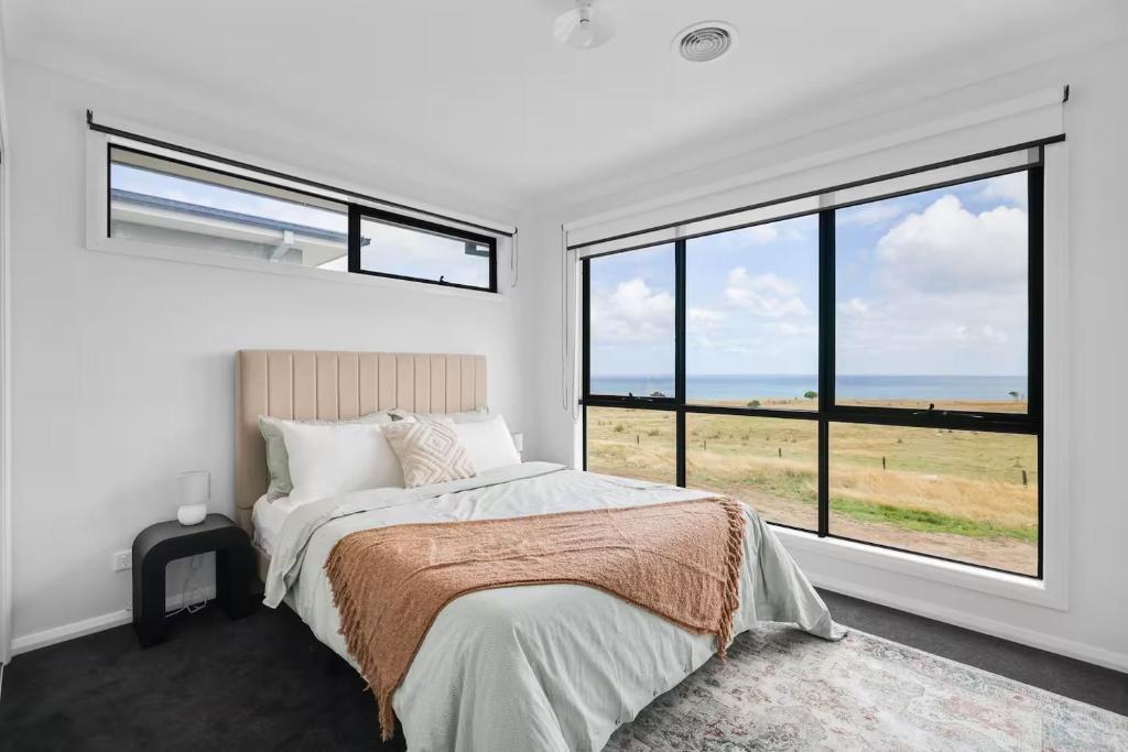 Golf Club Mystic Tides by Ready Set Stay photo 3