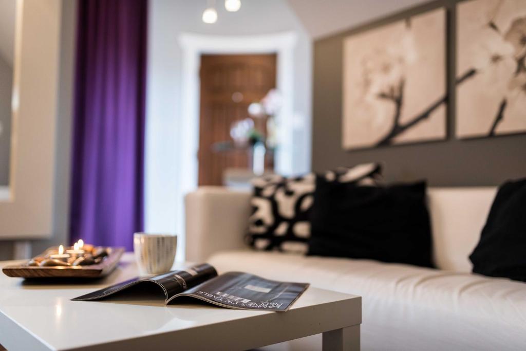 Château Queen by Bower Boutique Hotels photo 4