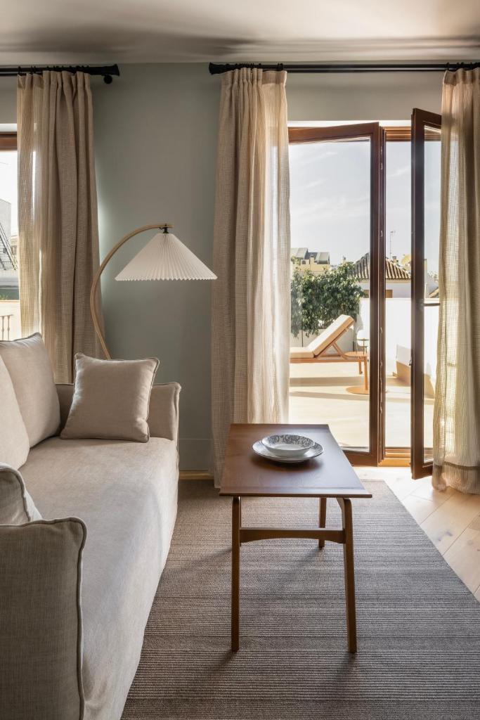 Mercer Residences Sevilla - Tap to explore photos