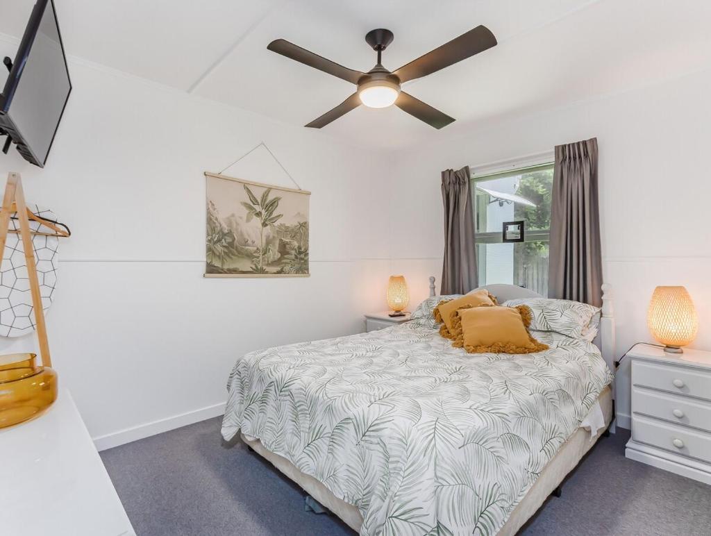 Cosy Pet Friendly Beach House photo 3