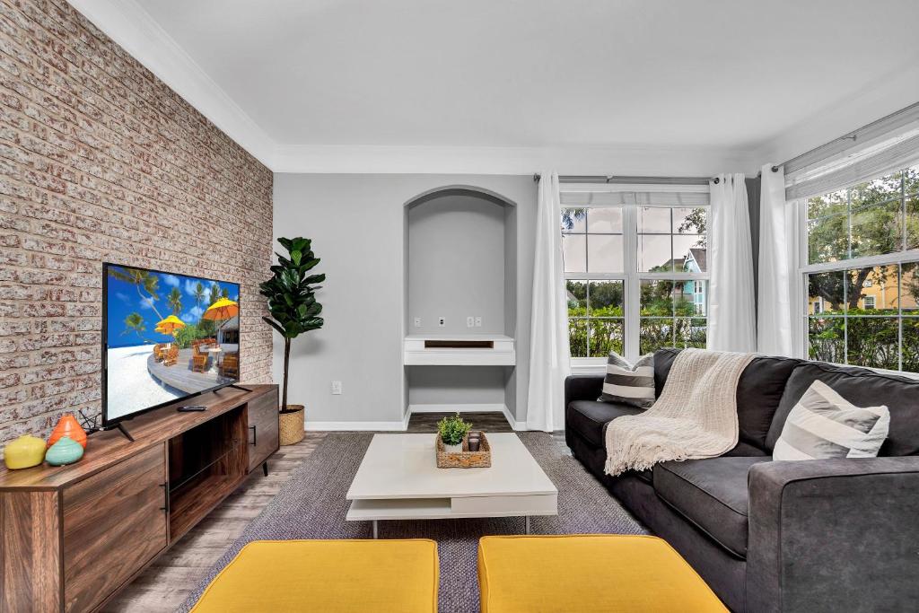 2 Bedroom Vacation Condo (2016) image