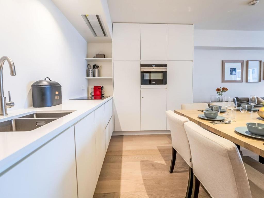 Apartment Chateauneuf with parking by Interhome photo 2