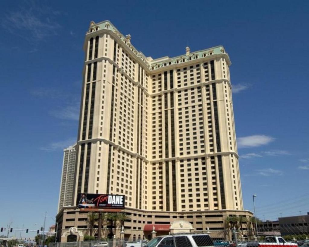 Suites at Marriott's Grand Chateau Las Vegas Strip-No Resort Fee image