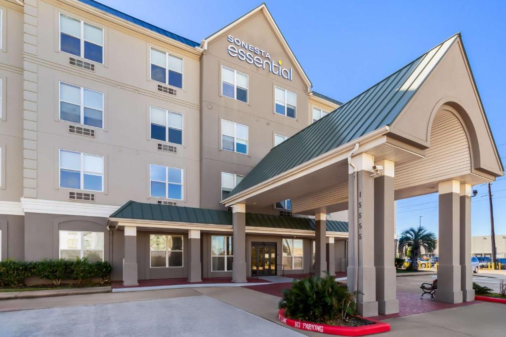 Sonesta Essential IAH Airport JFK Boulevard image