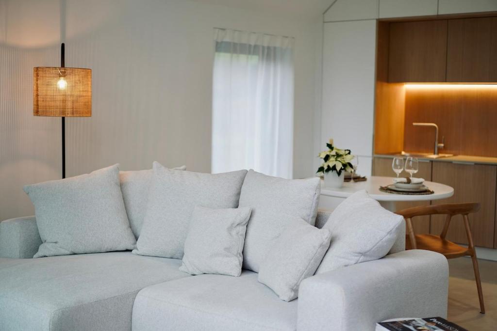 Toi-t et moi, Charming penthouse, view et nature photo 2