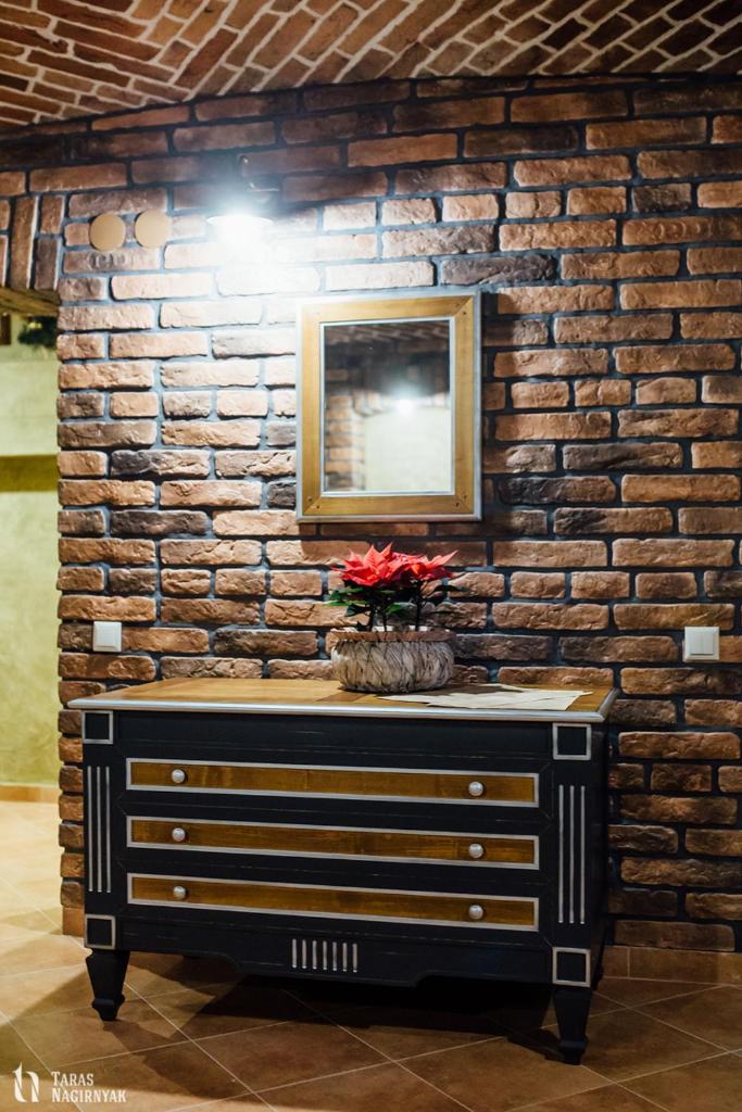 Apartament 7 Chernivtsi photo 3