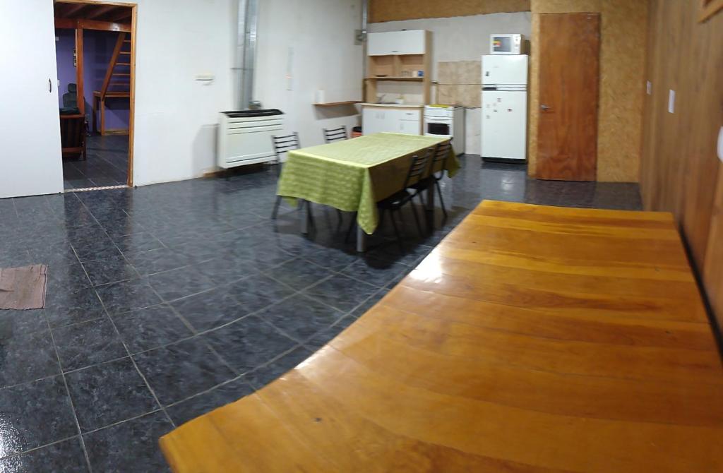 Tolhuin apart photo 3