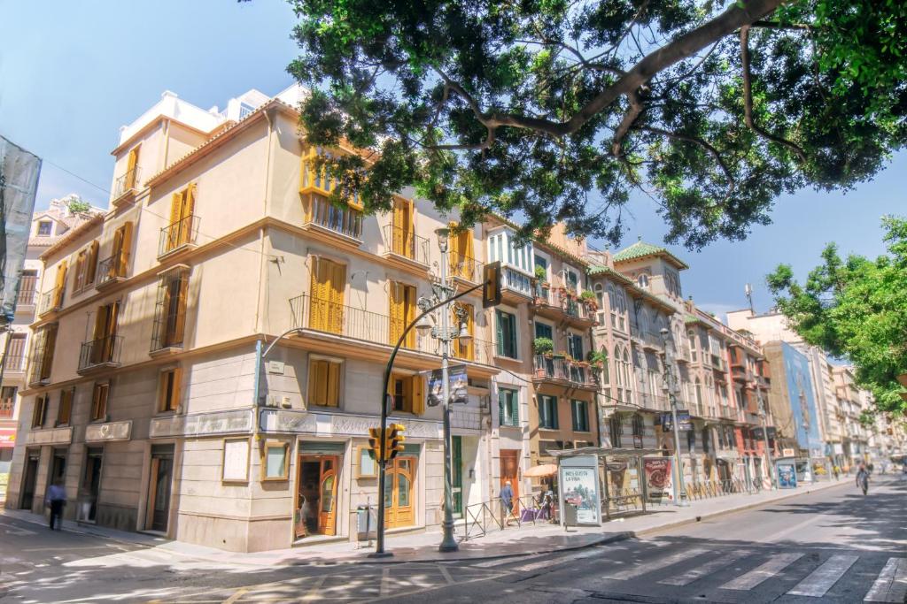 Santa Cruz Apartments