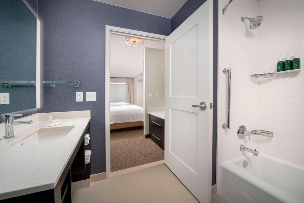 Residence Inn by Marriott Lubbock Southwest - Tap to explore photos