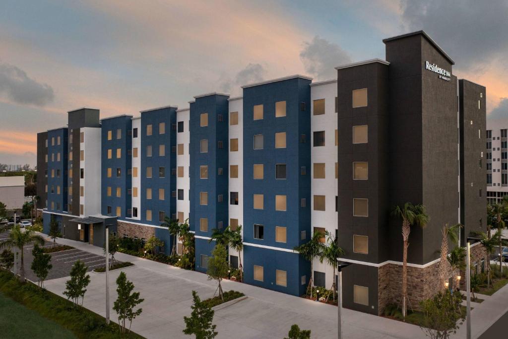 Residence Inn by Marriott Doral Mall Area image