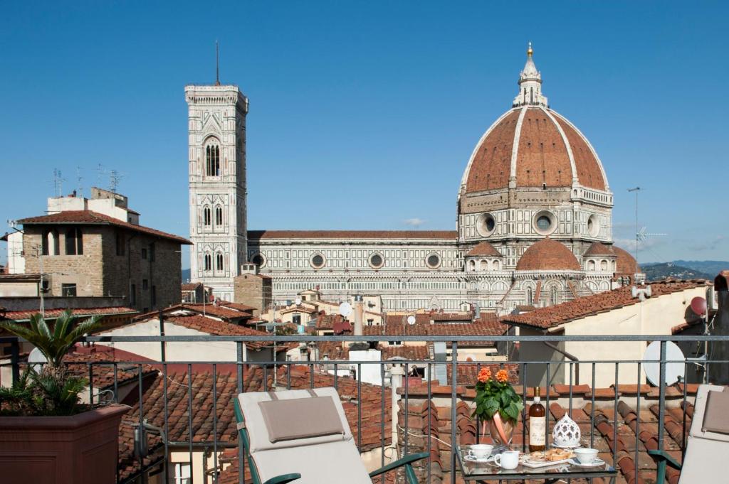 Casa di Dante-Roof Terrace photo 2