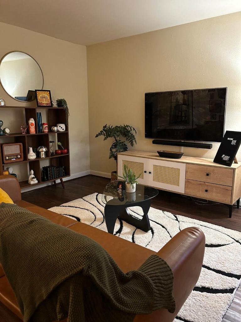 That 70s House image