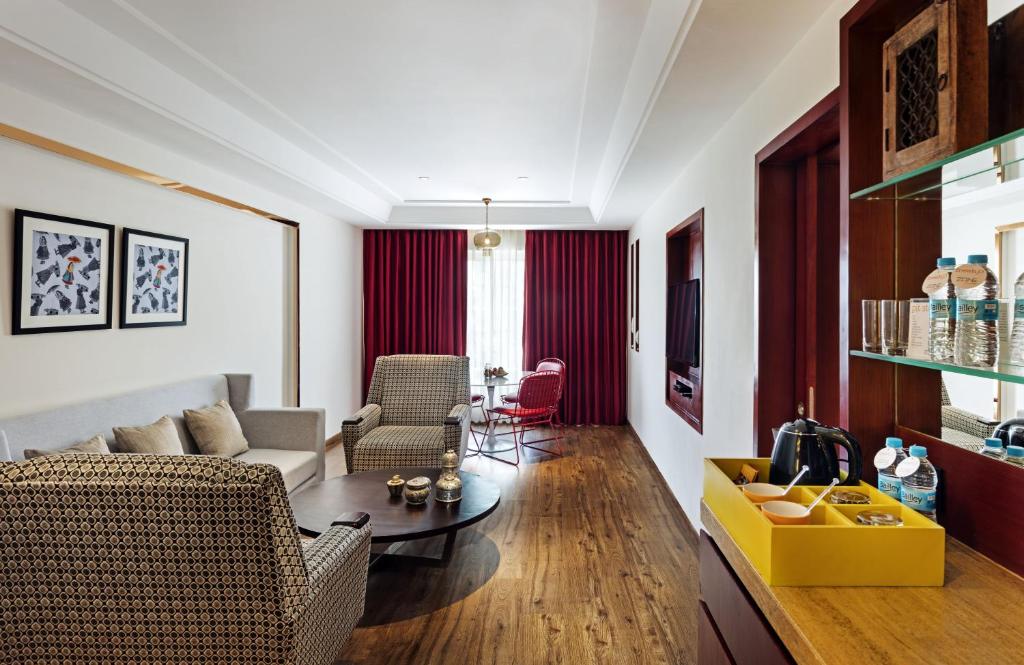 Сьюит (Suite Celebration), Zone By The Park , Bani Park Jaipur