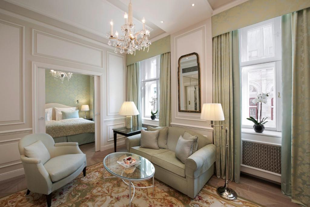 Сьюит (Люкс с видом на город), Hotel Sacher Wien