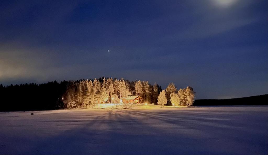Kenttäniemi Cottages - Tap to explore photos