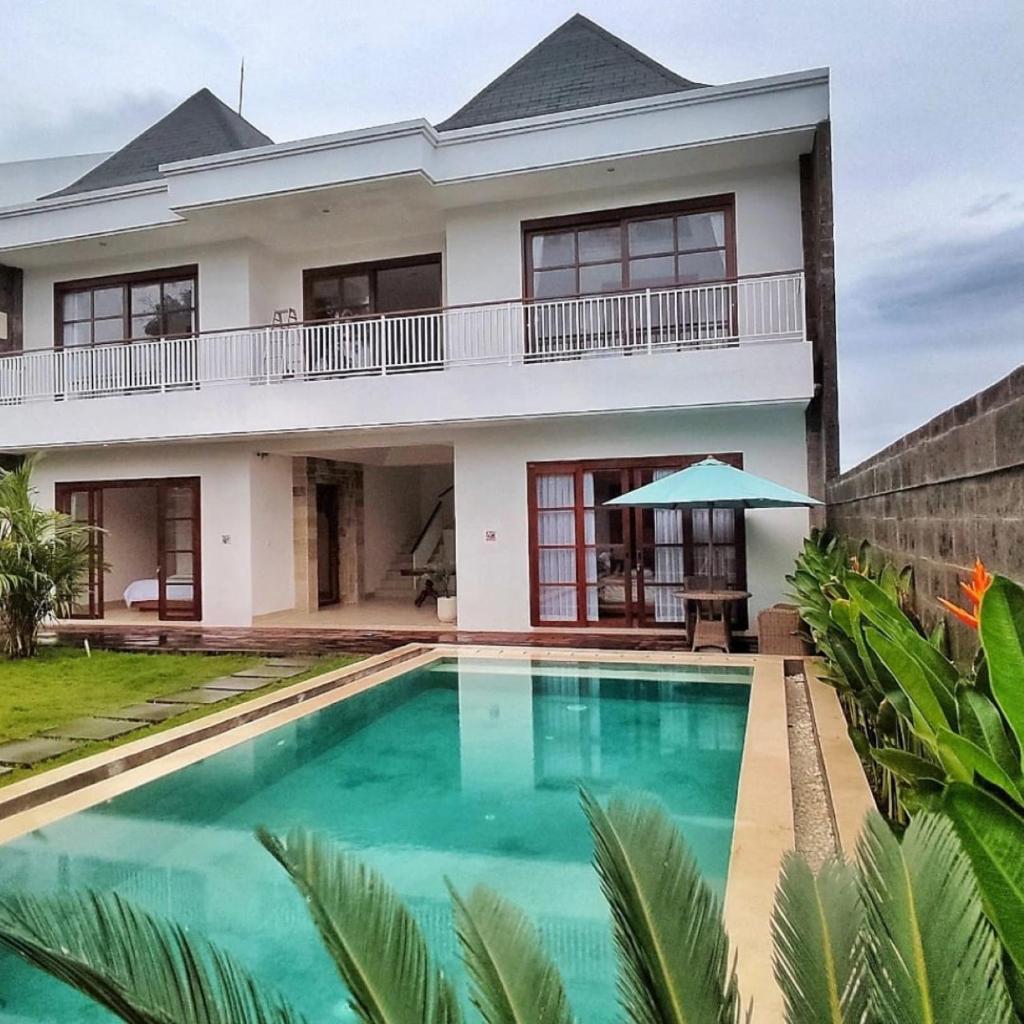 Pandawa Cove Villa by ABM photo 1