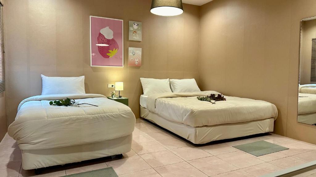 กินรี รีสอร์ท Room Type - Family Room with Private Bathroom