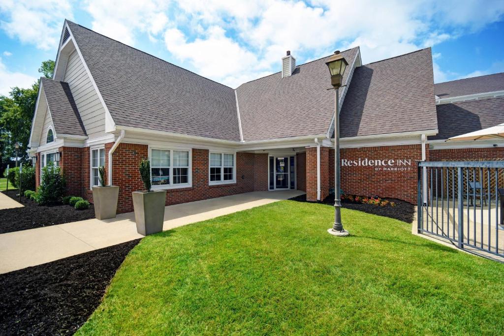 Residence Inn by Marriott Louisville Airport image