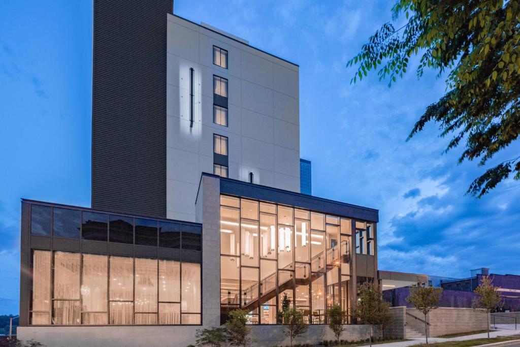 Residence Inn by Marriott Knoxville Downtown image