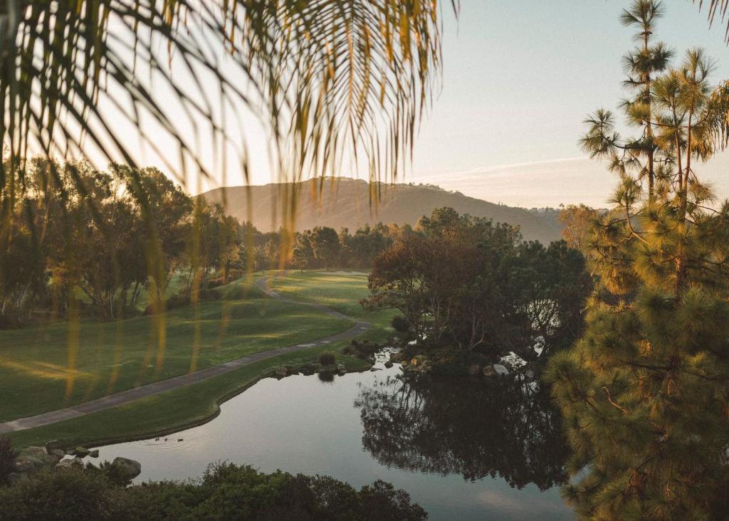 Four Seasons Residence Club Aviara, North San Diego image