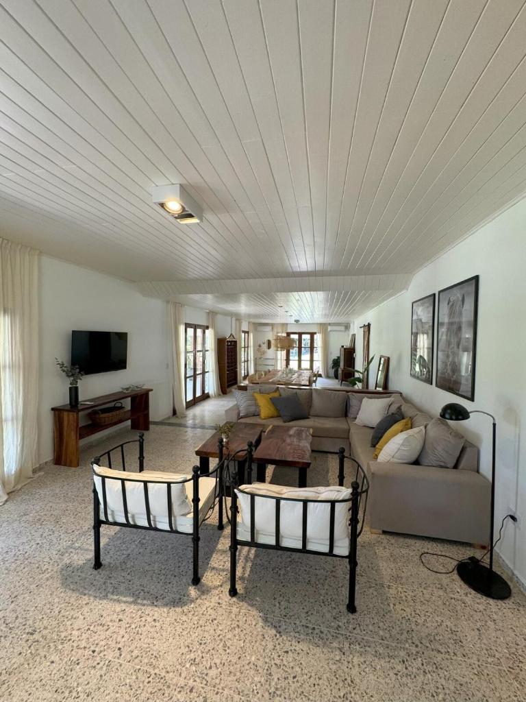El Refugio Lodge photo 1