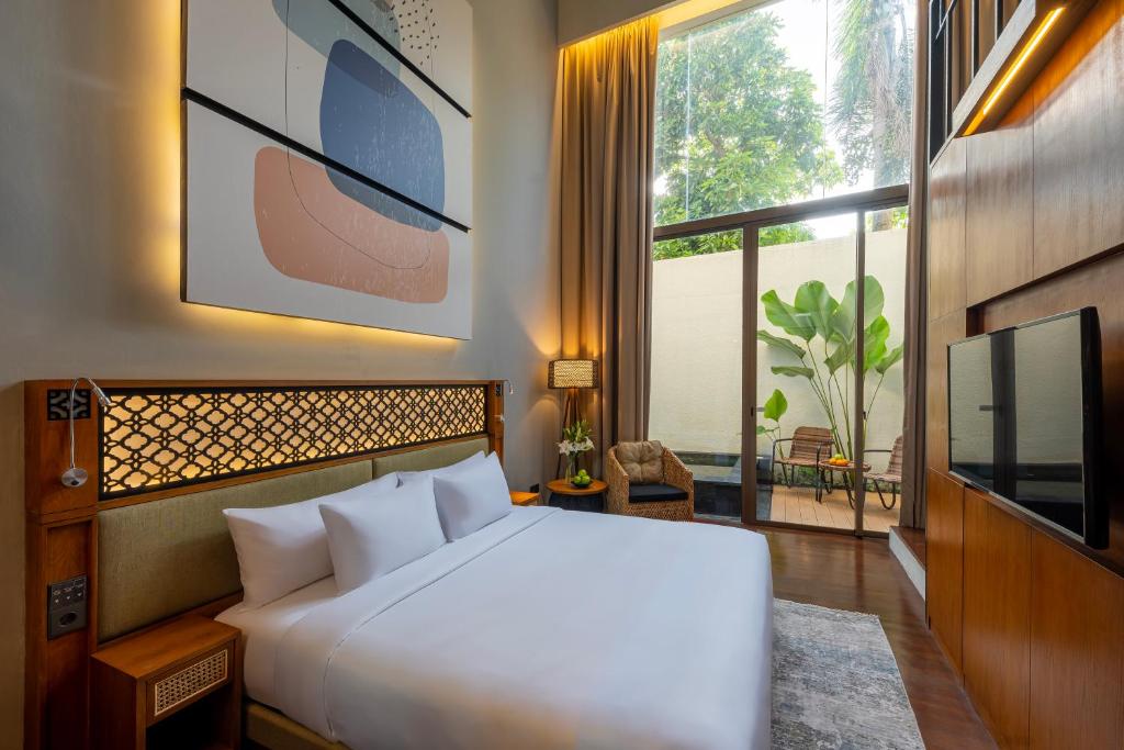 Kayumas Seminyak Resort Room Type - One Bedroom Deluxe Suite