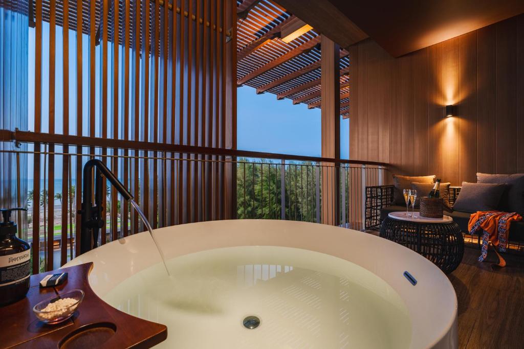 Hotel Indigo BINTAN LAGOI BEACH, Bintan
