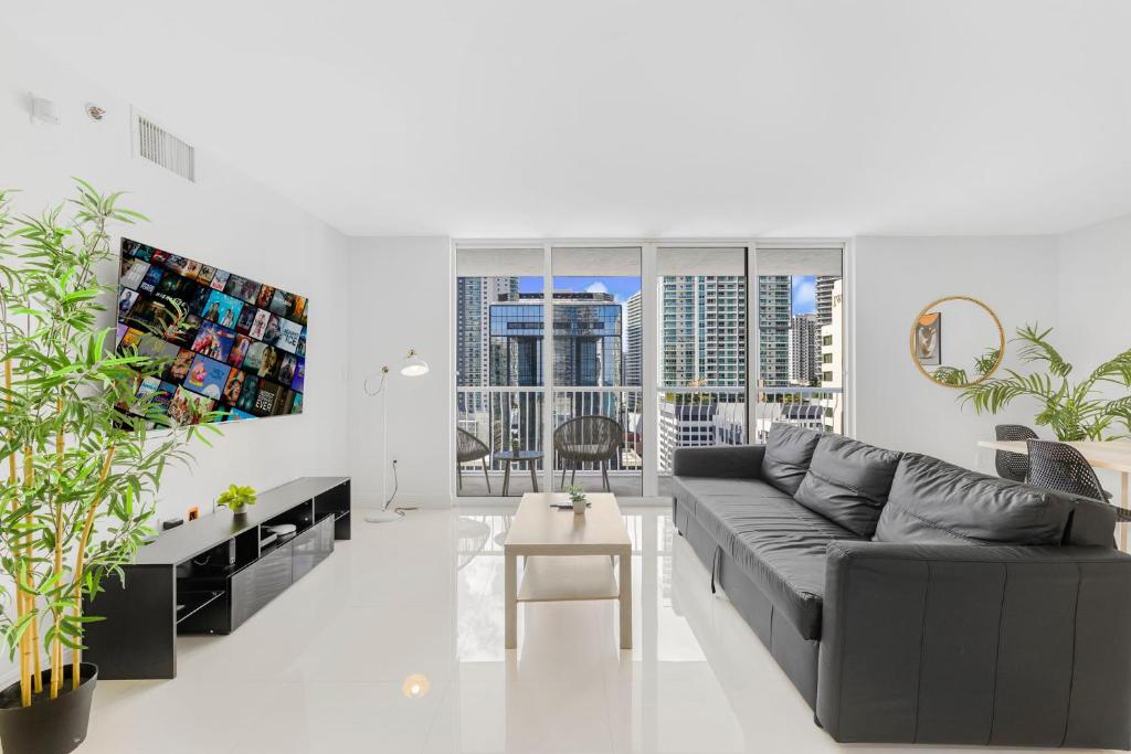 Modern Brickell Condo With Ocean City Views image
