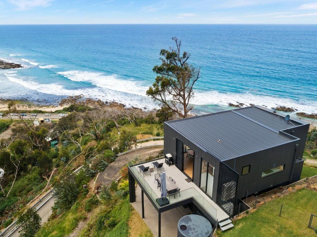 Iluka Blue photo 1