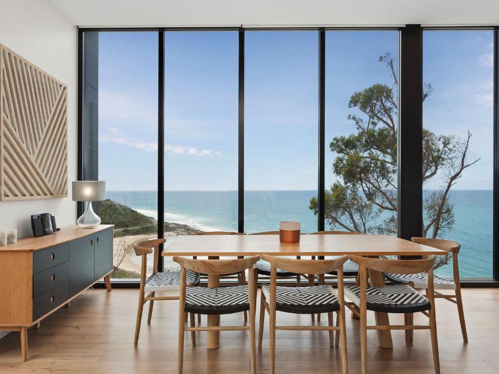 Iluka Blue photo 2