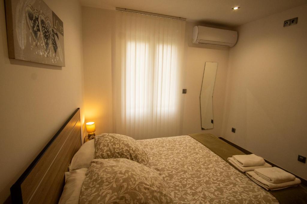 Appartement 1-4 pers - Proche Paris, CDG, Grand Paris Arena - A L'Ombre du Pin 