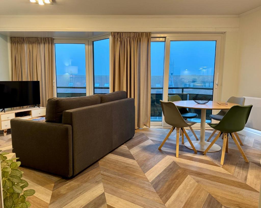 Cozy Panorama Flat by the Beach photo 3