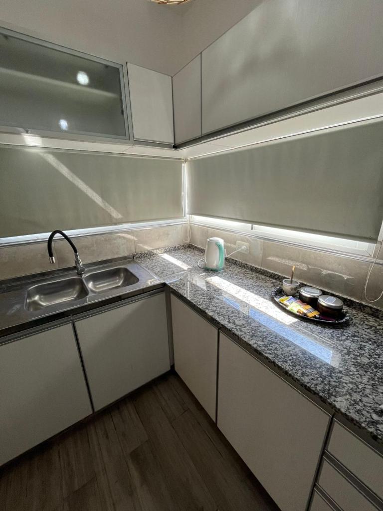 Apart Lucila- Casa equipada, zona residencial 1 dormitorio, asador y pileta photo 2