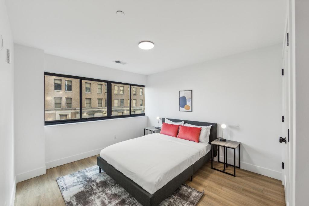 Beautiful New Apartment I 1 Bedroom 1 Bathroom image