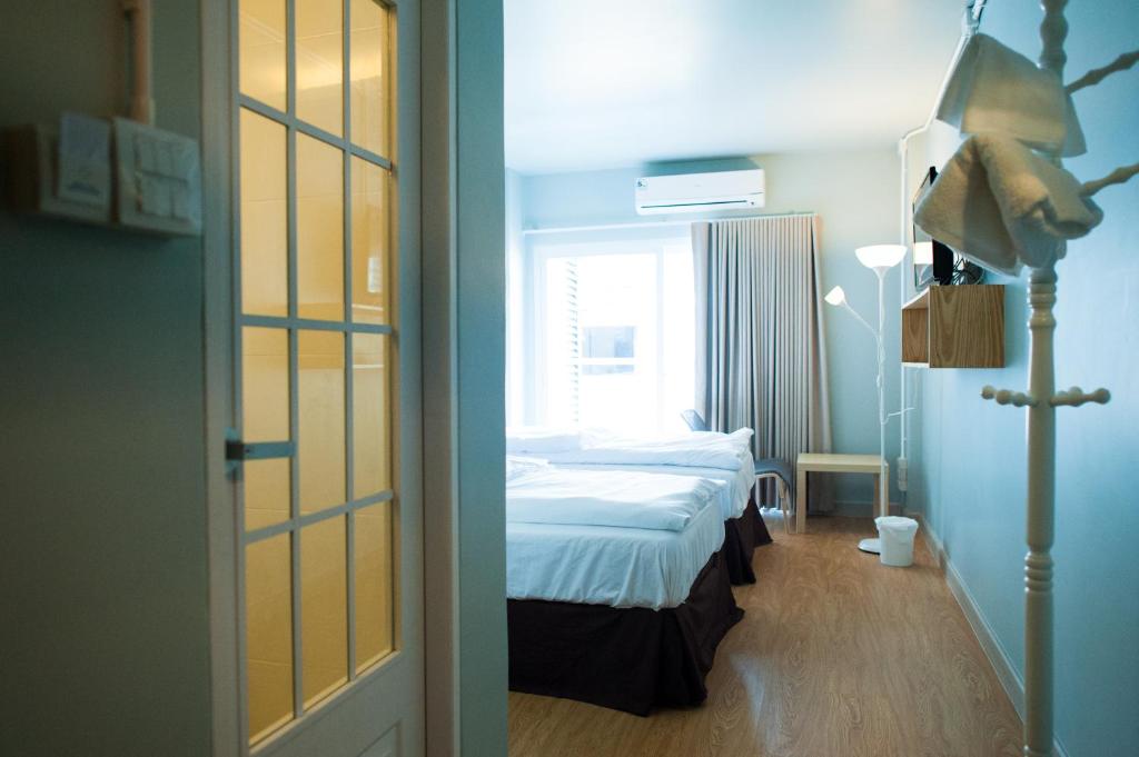 Двухместный (Двухместный номер Делюкс с 2 отдельными кроватями), KENCOZY accommodation