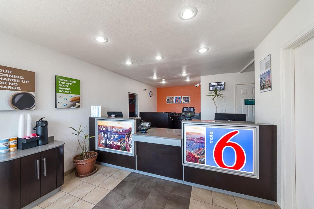 Motel 6-Mcallen, TX photo 3