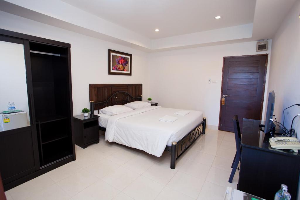 Top Hostel (Top Mansion) photo 3