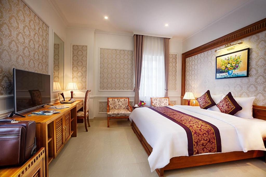 Riverside Hotel - Quang Binh