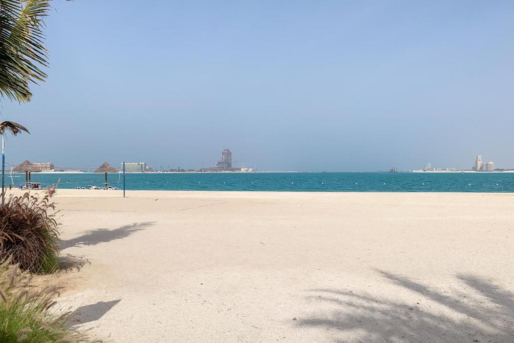 Stunning 1BR Stay on Al Marjan Island photo 4