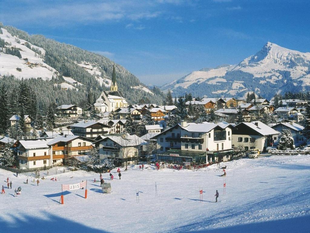 Cosy apartment in Tyrol for family photo 4