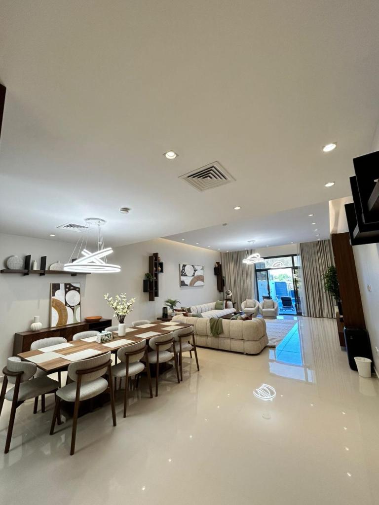 The Riviera Luxury Villa - Seaview Al Dana Fujairah
